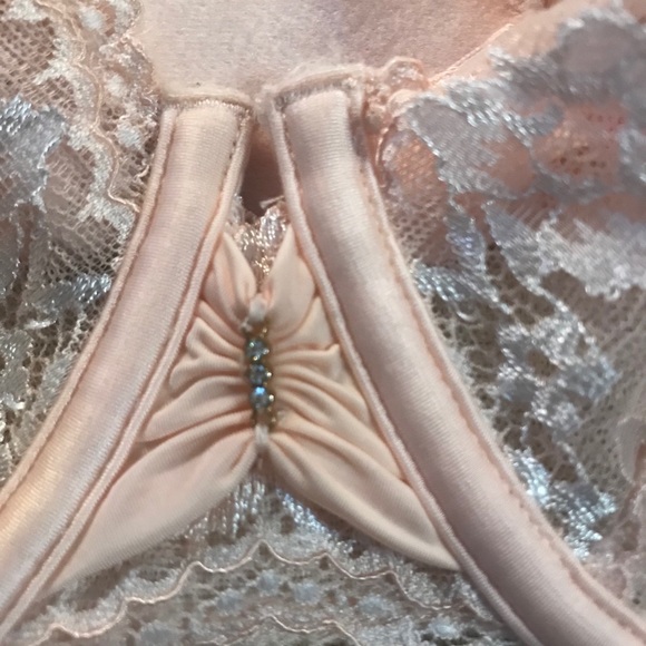 💎Victoria’s Secret unlined lace Demi bra 32DDD NWOT - Picture 2 of 3